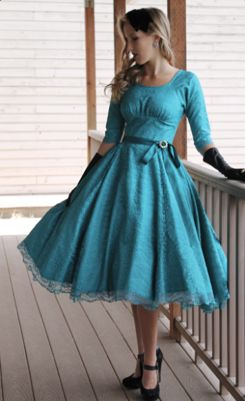 Sew Chic / Printed Sewing Pattern / Southern Belle Dress | Oak Fabrics Sew Chic / Printed Sewing Pattern / Southern Belle Dress | Oak Fabrics