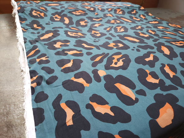 Viscose Challis / XL Cheetah