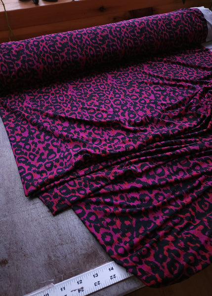 Slinky Jersey Knit / Pink Cheetah