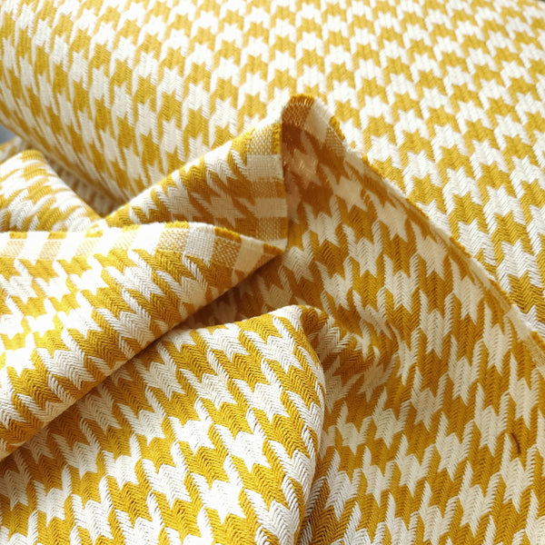 Yarn Dyed Twill Weave / Houndstooth / Gold