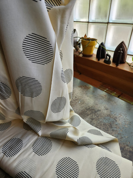 Viscose Challis / Punchline Shell