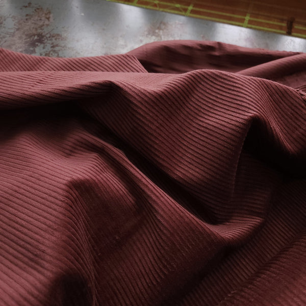 Jumbo Wale Corduroy / Brownie