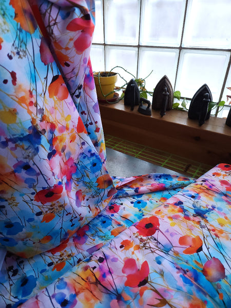 Jersey Knit / Wild Poppies