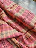 Laundered Linen / Liquorice Pink