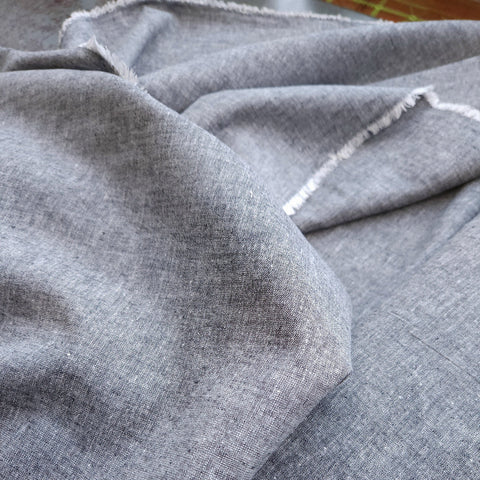 Yarn Dyed Cotton Linen / Black Chambray