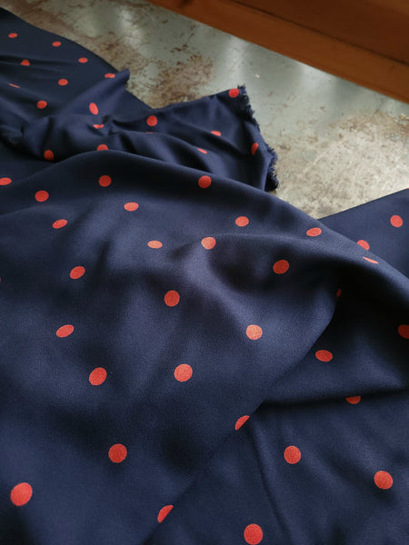 Viscose Crepe / Minnie Dot