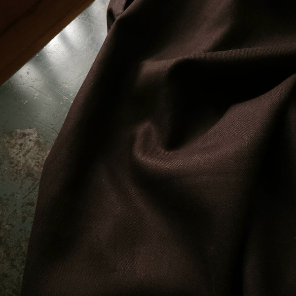 Linen Viscose Twill / Dark Chocolate