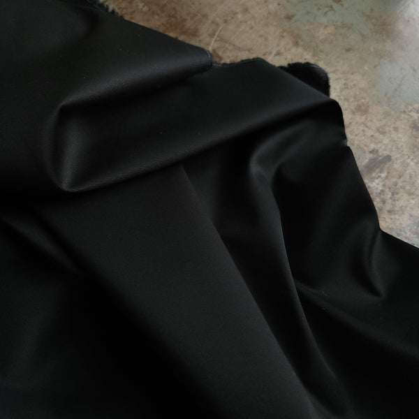 Stretch Sateen / Black