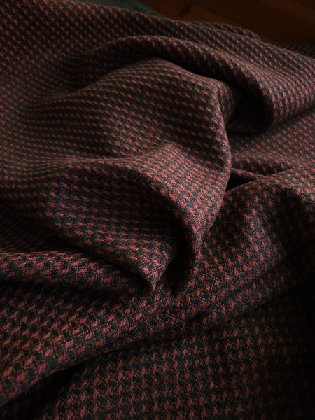 Textured Wool Coating / Pink Peppercorn