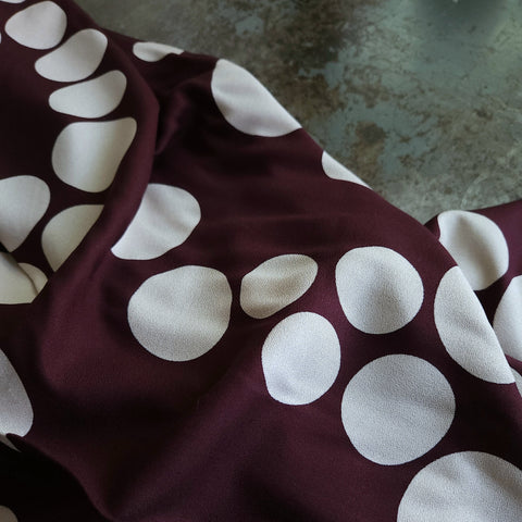 Viscose Crepe / About A Dot / Mulberry