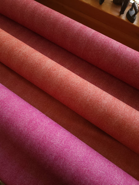 Yorkshire Herringbone Wool / Fuchsia