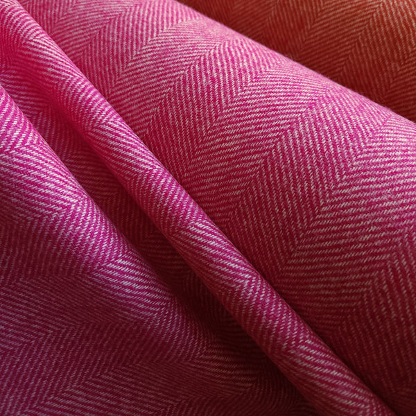 Yorkshire Herringbone Wool / Fuchsia