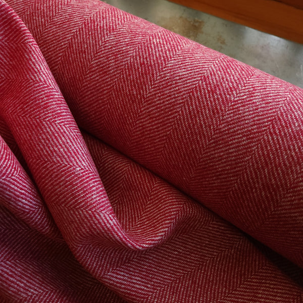 Yorkshire Herringbone Wool / Crimson