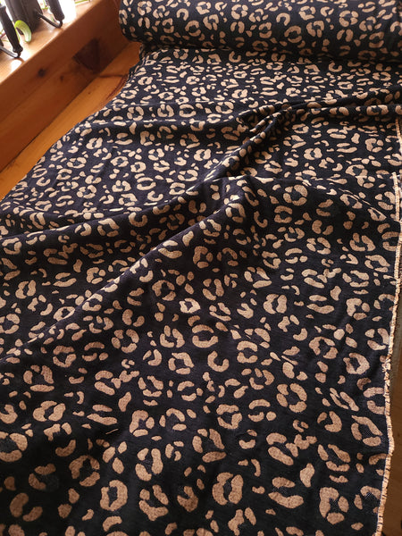 French Velvet Jacquard / Fawn