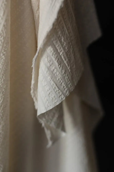Organic Seersucker Stripe / Washed White