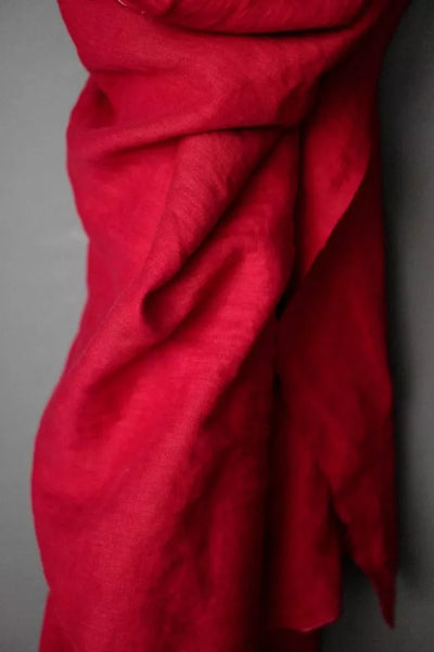 Laundered Linen / Demon Scarlet