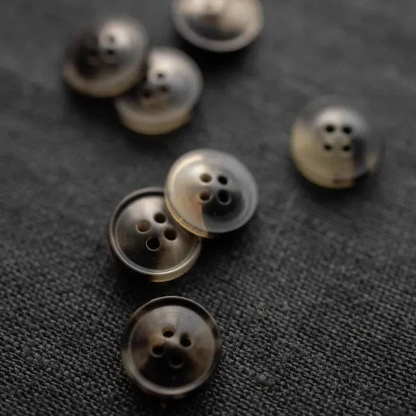 Smokey Brown Buttons / 11mm