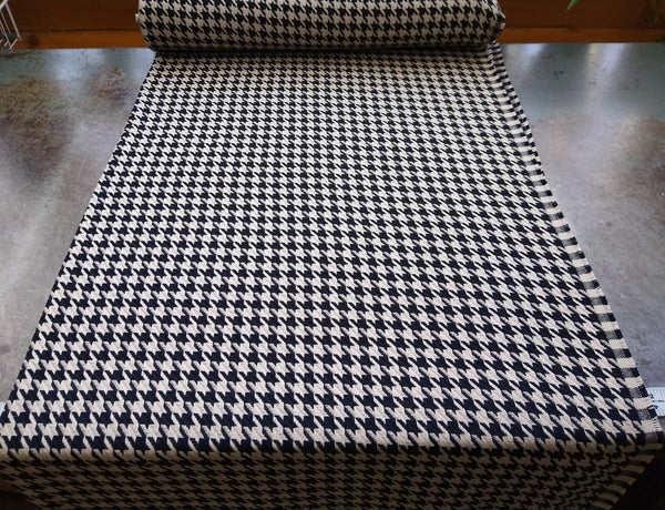 Yarn Dyed Twill Weave / Houndstooth