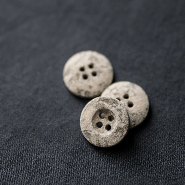 Recycled Resin Buttons / 18mm / Metamorphic