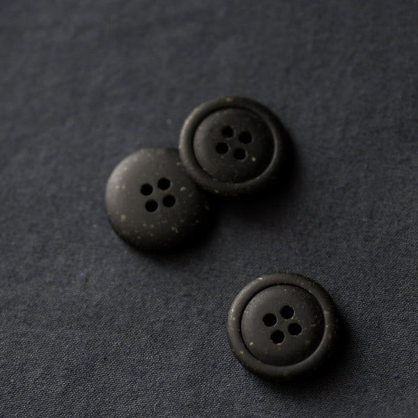 Recycled Resin Buttons / 20mm / Nero