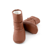 4025 / Quilted Booties, Slippers + Travel Bag