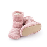 4025 / Quilted Booties, Slippers + Travel Bag