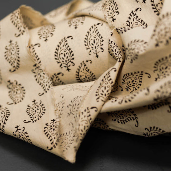 Merchant & Mills FABRIC Indian Cotton / Hand Block Print / Cara | Oak Fabrics