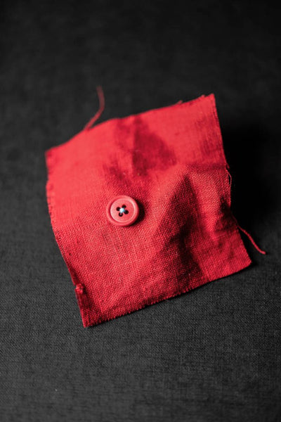 Laundered Linen / Demon Scarlet