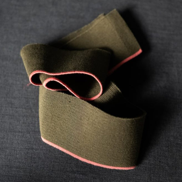 Striped Ribbing / Raspberry Dip