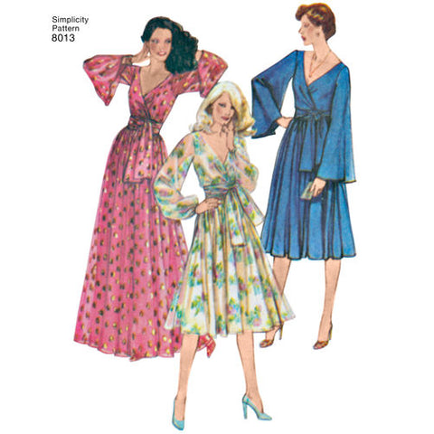 8013 / 1970s Vintage Wrap Dress